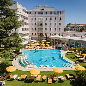 Отель Terme Helvetia, Абано-Терме